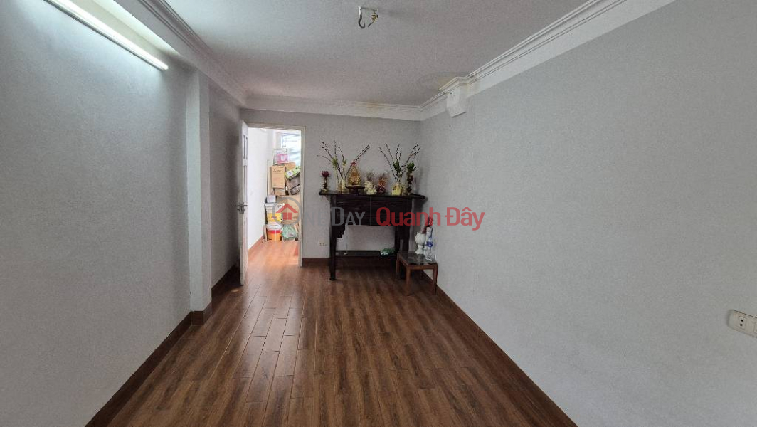 đ 8,3 tỷ NHÀ ĐẸP 5 TẦNG DÂN XÂY - NGÕ NÔNG NGUYỄN VĂN CỪ - CÓ Ô CHỜ THANG MÁY - SỔ ĐỎ CHÍNH CHỦ!