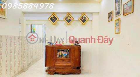 BÁN GẤP NHÀ HẺM HOÀNG DIỆU, VĨNH NGUYÊN, NHA TRANG. 
DT:70m2 (ngang 3,5m). Hướng: Tây Nam. _0