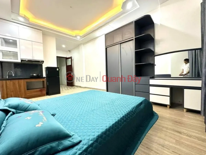 Selling apartment on Cau Giay street, car, fully furnished, elevator, 76m2, 15.8 billion Vietnam Sales đ 15.8 Billion