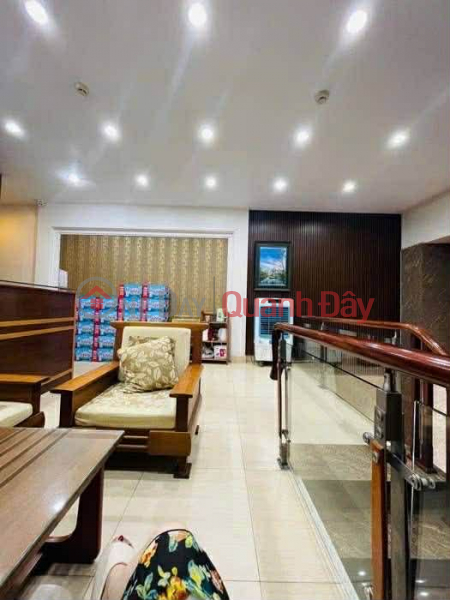 bán khách sạn Long Biên, 110m x 8 tầng, 26 phòng tiêu chuẩn, dòng tiền hơn 3 tỷ/năm Việt Nam | Bán đ 45,5 tỷ