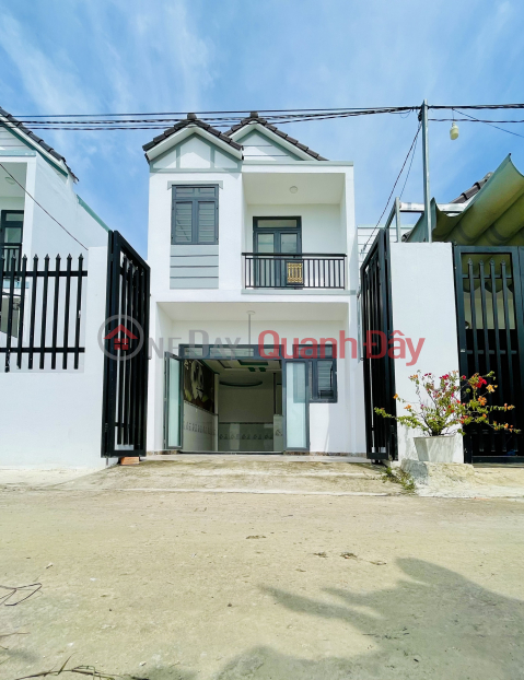 House for sale on installments near Binh Hoa, private land title _0