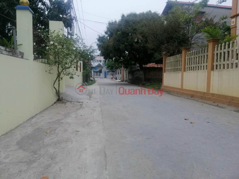 Cần bán 58m2 đất tại Lê Xá, Dương Quang, Mỹ Hào, Đường thông, ô tò vào nhà Niêm yết bán