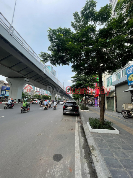 Property Search Vietnam | OneDay | Residential Sales Listings Corner lot on Dai La street, 100m², 4.6m frontage, square book, expanding at the back, sidewalk for soccer, Peak business, only 52 billion