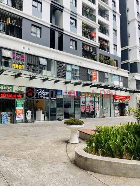 RARE OPPORTUNITY! HOPE RESIDENCES COMMERCIAL APARTMENT FOR SALE - PEAK FOR RESIDENCE AND BUSINESS! Sales Listings