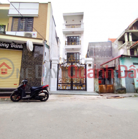 House for sale on Nguyen Van Linh near Hang Market, 68m2, 4 new independent floors, car alley, price 6.3 billion _0