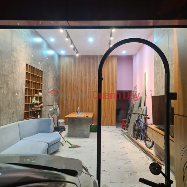 OWNER URGENTLY SELLING A HOUSE ON A MAIN ROAD IN GO VAP DISTRICT, HO CHI MINH CITY | Vietnam | Sales | đ 8.5 Billion