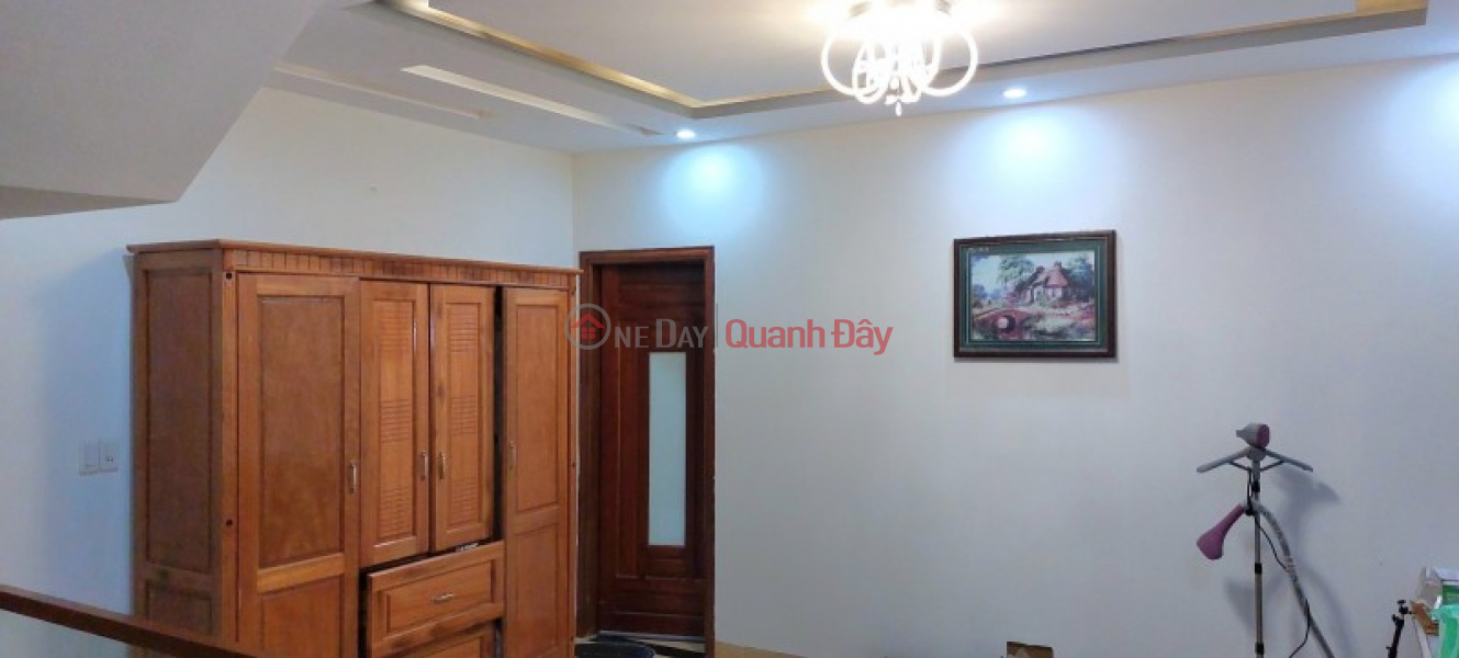 ► Centrally Beautiful House, 10.5m Front Street, Close to Dien Bien Phu, 105m2, 3 Floors, Beautiful, Business Sales Listings