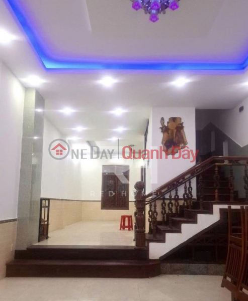 Whole house with 6 bedrooms for rent, price 22 million, Le Quang Dinh street Rental Listings