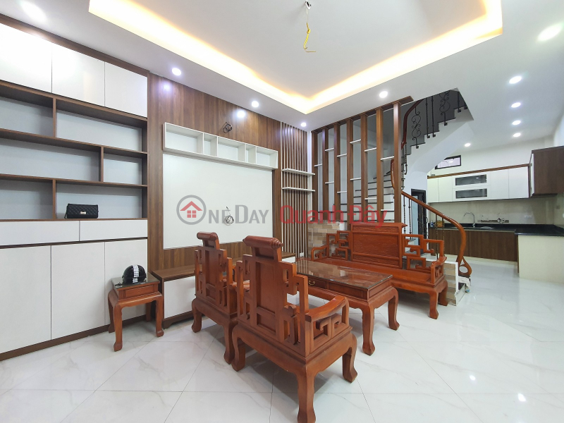 House for sale, Khuong Dinh Street, Give a playground 20m, car 32m, 4th floor, 3m, only 3.75 billion. Sales Listings
