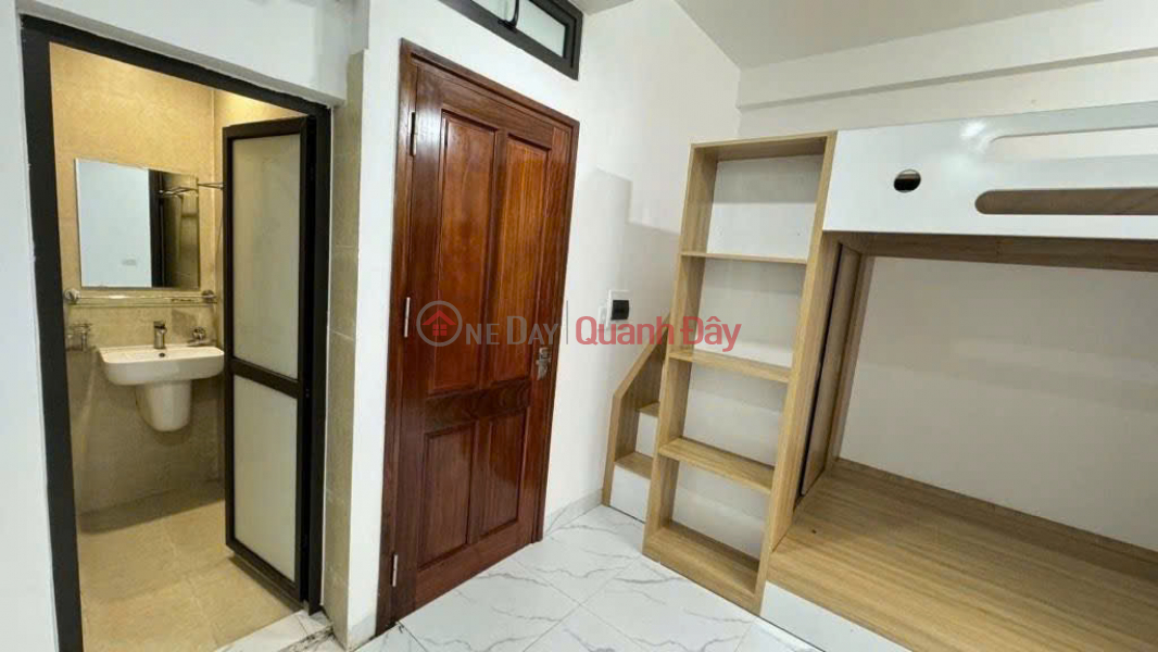 đ 15.4 Billion Apartment building in Cau Giay - 47m2 - 7 floors with elevator - 11 self-contained rooms - Near Cau Giay Park