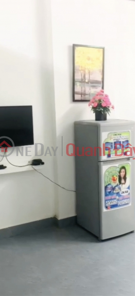 Property Search Vietnam | OneDay | Residential | Rental Listings | CHDV 40m2 for rent, price 4 million - 4.5 million in Ha Cau - Ha Dong, can accommodate 4 people, spacious and fully furnished room.