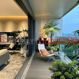 FIATO UPTOWN PENTHOUSE offers premium living spaces at only 66 million VND\/m2 in Thu Duc. _0