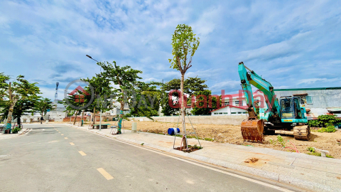 Bán lô đất đối diện Trung tâm Thương Mại Phủ Hà, 36tr/m2, sổ sẳn odt _0