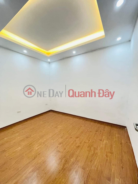Whole house for rent in Fort Lang, Dong Da, 50m 4 bedrooms. KD online. 15 million Vietnam | Sales | đ 15 Million