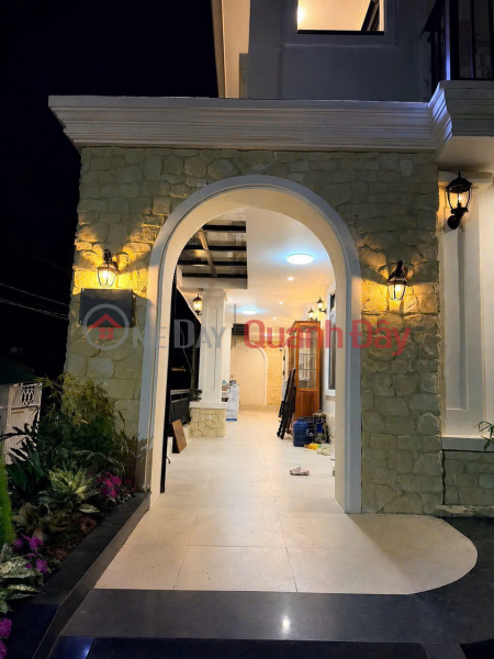 Property Search Vietnam | OneDay | Residential | Rental Listings Two adjacent houses for rent in Dan Kia Langbiang, Da Lat, Lam Dong, at 10 million VND per house.