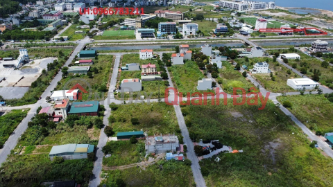 Selling plots of rare and VIP villas on the most beautiful main road in Cao Xanh urban area - Ha Khanh B, Ha Long _0