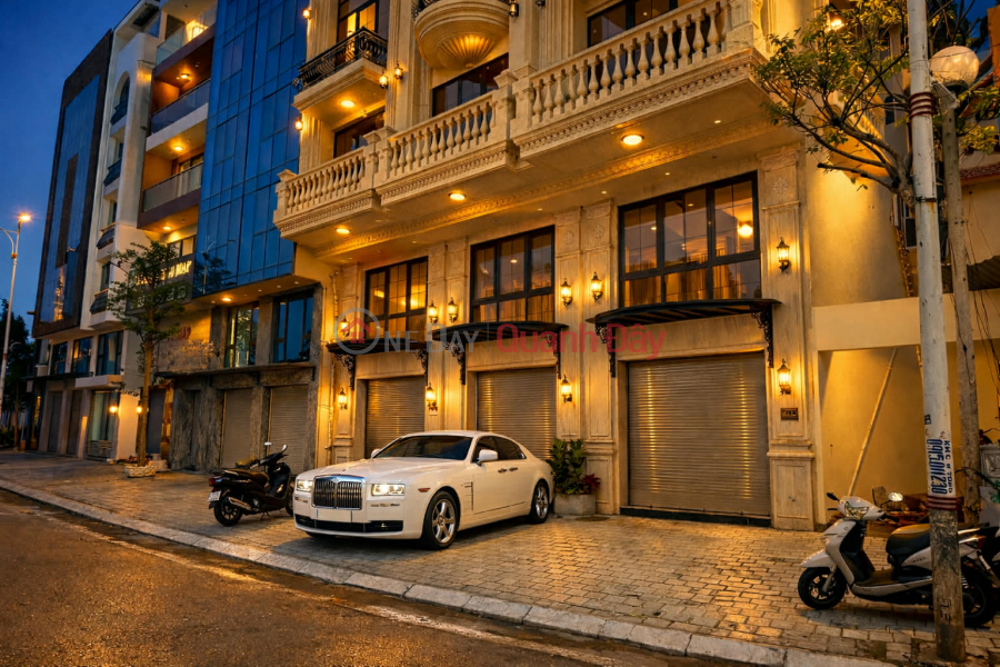 Prime location on Long Bien street, 7 elevators, suitable for business, near Tran Hung Dao bridge. Sales Listings