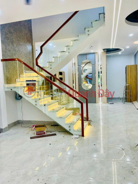 Bán nhà lầu siêu sang P. Tân Phong gần CV Dương Tử Giang chỉ 3tỷ650 Việt Nam, Bán | đ 3,65 tỷ