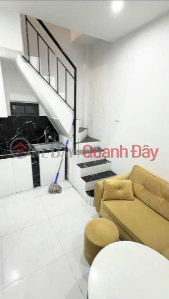 House for rent on Bach Dang Street, 4 floors, 18m2, 3 bedrooms, 3 bathrooms, 8 million\\/month - move in immediately Rental Listings