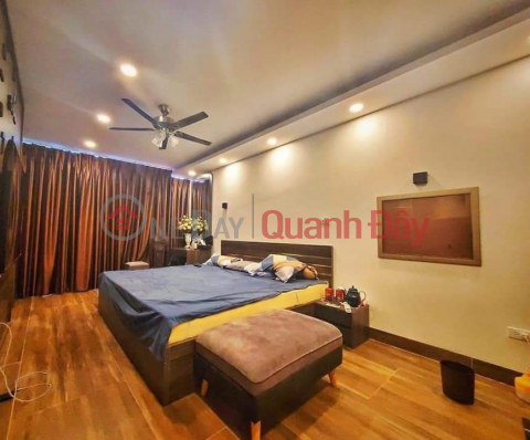 Pham Ngoc Thach house for sale 51m2 priced at 5.4 billion, alley near car with 3 open sides _0