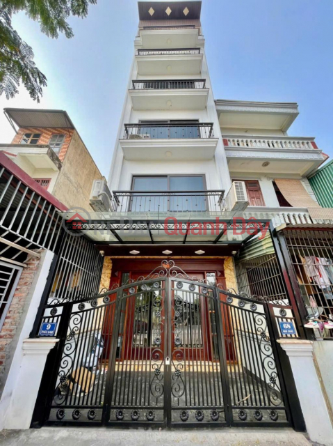 CLASSY RESIDENTIAL HOUSE, LUXURY ELEVATOR, FREE FURNITURE, 7-SEAT GARAGE, CAR AVOIDANCE, PARKING. _0