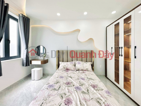 SUPERB PROPERTY! PLOT OF LAND ON HO TUNG MAU STREET, CAR PARKING AVAILABLE, AREA: 50M2 x 5 FLOORS, FRONTAGE = 4.5M, PRICE: 10.8 BILLION VND _0