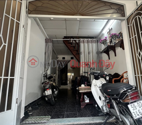House for sale on Le Sat Street, Tan Quy Ward – near Tan Huong Market – price 6.4 billion VND. _0