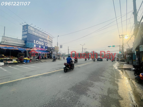 trả trước 400tr nhận nhà sổ riêng thổ chư 3 phòng ngủ _0
