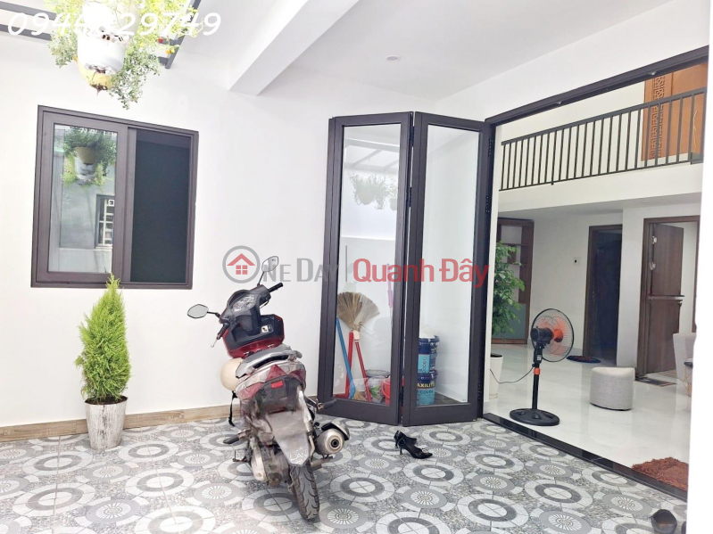 Mezzanine house - Price 2 billion xx - Car rental - Area > 90m2 - New house with 3 bedrooms - Le Do street, Thanh Khe, Da Sales Listings