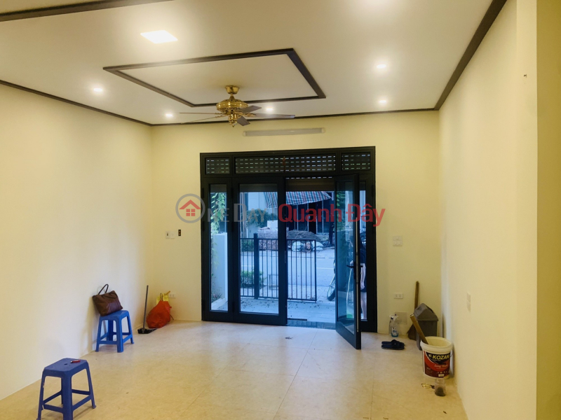 House for sale in Chien Thang, Ha Dong Plot, CAR, FAMILY 40m2, 5T CHEAP! Sales Listings