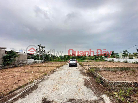 Land with cars available - Tan Phong Center, Kien Thuy Price is only slightly over 6xx million ZALO 0567 222 555 _0