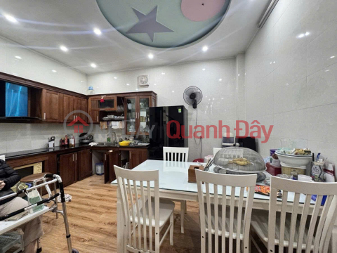 AIR LOT - TWO CARS AVOID LONG BIEN INVESTMENT PRICE _0