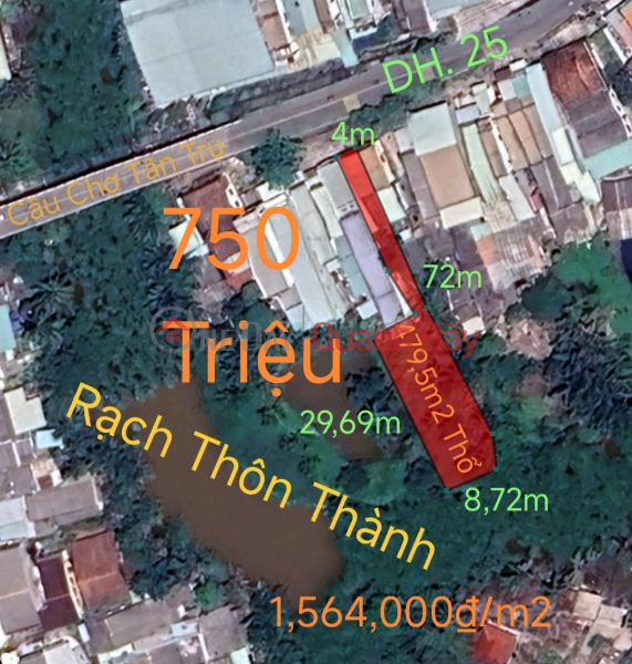 Urgent sale of house right at Tan Tru Market Bridge, cheap price 750 million Sales Listings