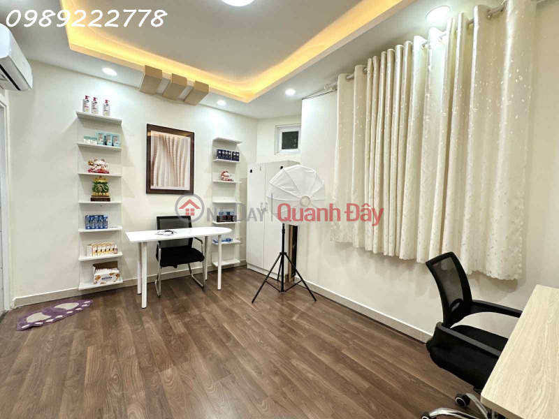 đ 7,7 tỷ BÁN NHÀ DUY NHẤT KHÔNG CÓ CĂN THỨ 2 - HẺM Ô TÔ 7 CHỖ - ĐOÀN THỊ ĐIỂM, P1- 5 TẦNG - DT 4.1x7.5 A4- KHU HIẾM