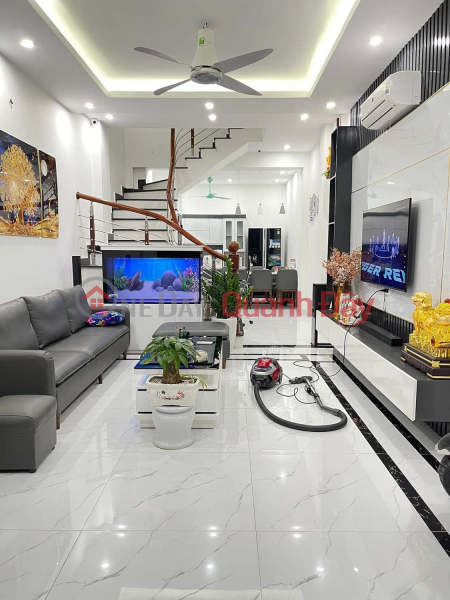 UNIQUE SPECIAL YEN HOA 49M2 X 5T, MT 4.5M NGUYEN HOA , NEARLY BUSINESS NEAR 6.8 BILLION STREET Sales Listings