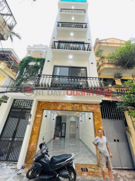 Nguyen Khanh Toan House - Near To Lich River Bank 35m2 x 6 floors x 7.5 billion, Almost Extinct. Sales Listings