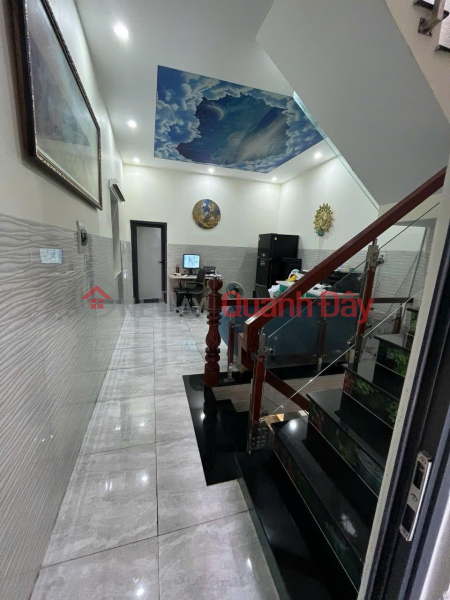 đ 5 Billion OWNER SELLING - GOOD PRICE, QUICK SALE: House in Thu Dau Mot City, Binh Duong Province.