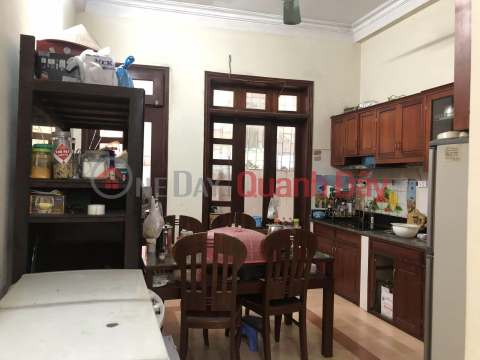 LAC LONG QUAN HOUSE – 35M² x 4 FLOORS – CORNER LOT – THROUGH ALLEY – OVER 5 BILLION _0