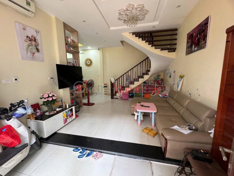 Property Search Vietnam | OneDay | Residential Sales Listings Lang Road, 69m, 5 floors, only 11.9 billion, near schools, hospitals, urban area