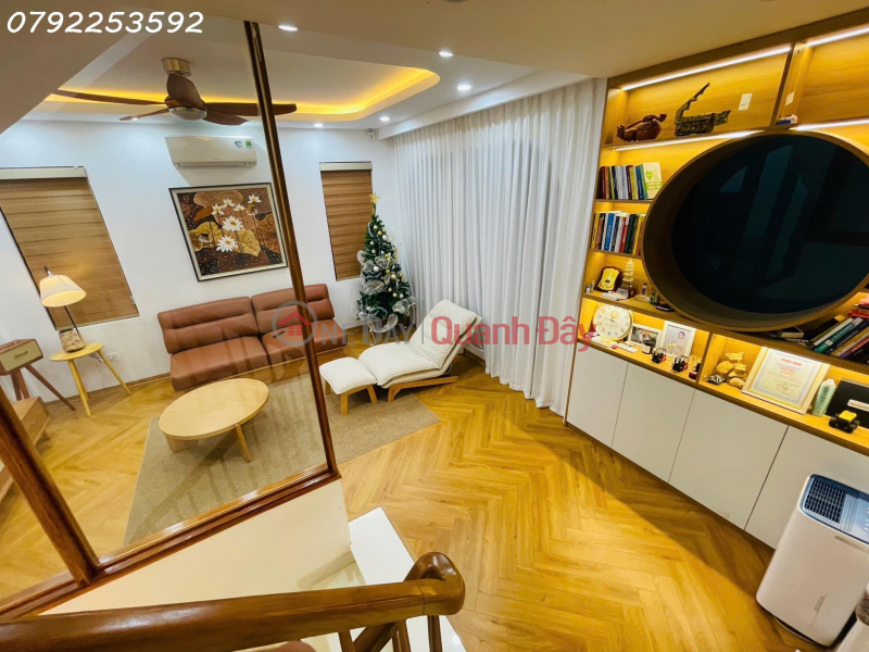 Bán Nhà Phố Trần Duy Hưng. Cầu Giấy. Diện Tích 30m. x6 Tầng. Mặt tiền 5.7m. Giá bán 14.8 tỷ. | Việt Nam, Bán đ 14,8 tỷ