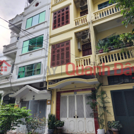 Bán nhà Bạch Đằng, HBT 45m x 4PN, vỉa hè, ô tô, KD, giá 16.3 tỷ. LH: 0366051369 _0