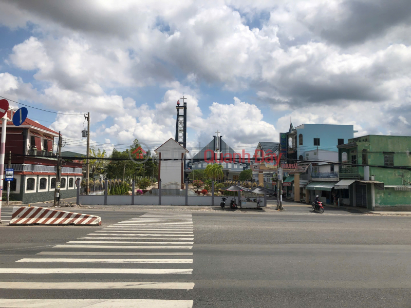 TOWNHOUSE FOR SALE ON QL51 - CHU HAI, GOOD BUSINESS Sales Listings