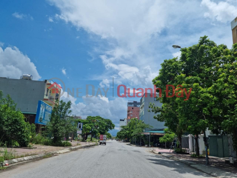 FOR SALE Plot of land 200m2 Build a beautiful garden house in CAO XANH urban area - HA KHANH A, HA LONG super huge road _0