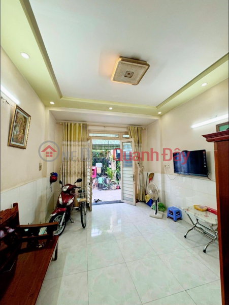 Property Search Vietnam | OneDay | Residential, Sales Listings, NEAR TAN HUONG MARKET - NGUYEN SUY - 36M2 - 2-STOREY HOUSE, 2 BEDROOMS - 4M WIDE ALLEY - SQUARE LANDLINE - PRICE ONLY OVER 3 BILLION