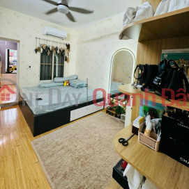 ONLY 2.x BILLION - URGENT SALE OF APARTMENT IN DONG DA: 73M2, 2 BEDROOMS, CAR, CENTRAL LOCATION. _0