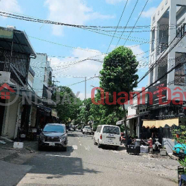 Bán nhà mặt phố phường Tân Sơn Nhất (p7) - lô góc - đường rộng 10m có vỉa hè KD _0