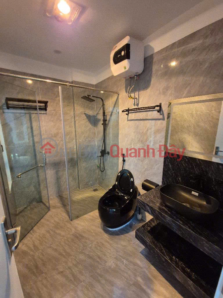 Thanh Xuân 38m 5 tầng, lô góc, nhà đẹp, ở sướng, đủ nội thất | Việt Nam | Bán đ 8,1 tỷ