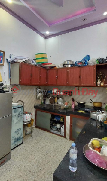 Please Select | Residential, Sales Listings đ 5.8 Billion