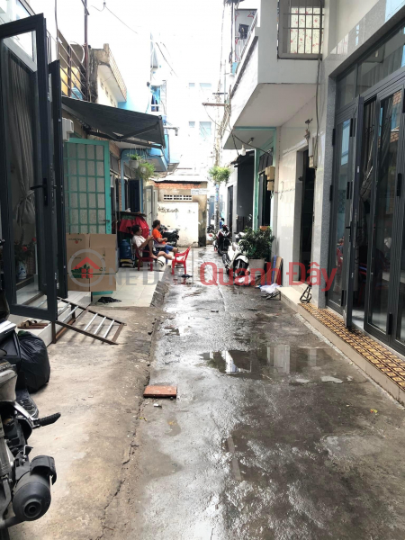 đ 2.89 Billion Three-storey alley through Pham Van Chieu, Ward 13 GV 21m2 2.89ty