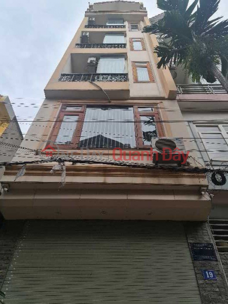 RARE HOANG CAU STREET 37m 5T MT4m CAR PARKING GATE Sales Listings